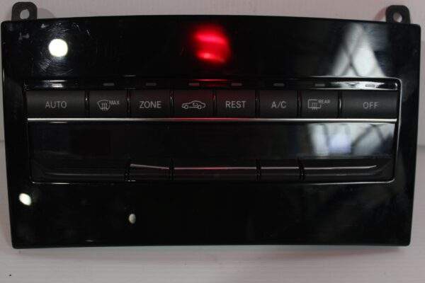 Mercedes Benz W212 E63 AC Climate Control Unit A2129006827