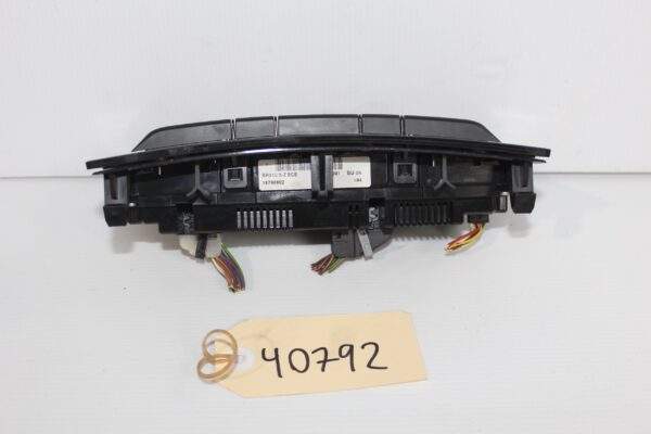 Mercedes Benz W212 E63 AC Climate Control Unit A2129006827