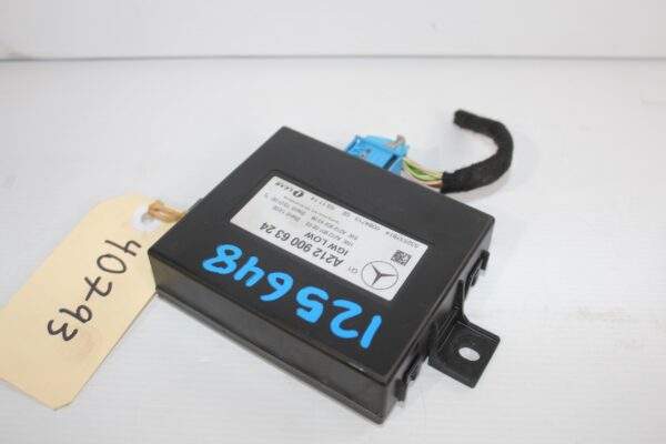 Mercedes Benz W212 E63 AMG Chassis Gateway Control Unit Module A2129006324