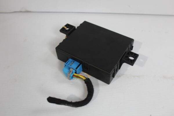 Mercedes Benz W212 E63 AMG Chassis Gateway Control Unit Module A2129006324