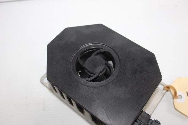 Mercedes Benz W212 E63 HI-FI Sound Amplifier A2188701489