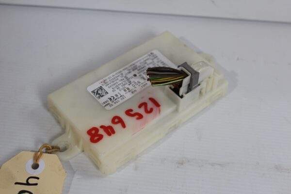 Mercedes Benz W212 E63 AMG Keyless Go Entry Control Unit A2129008818