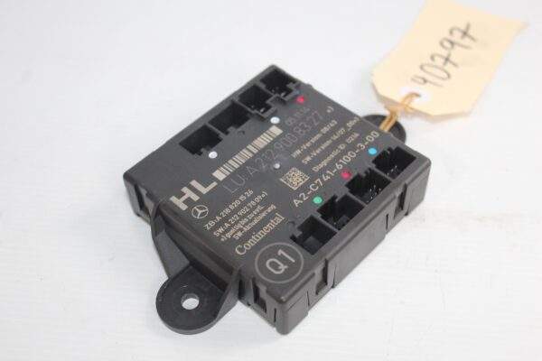 Mercedes Benz W212 E Class Door Control Module A2129008327