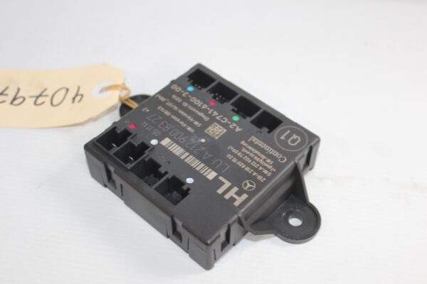 Mercedes Benz W212 E Class Door Control Module A2129008327