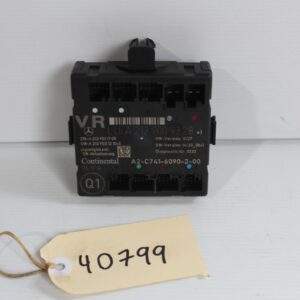 Mercedes Benz W212 E Class Door Control Module A2129009328