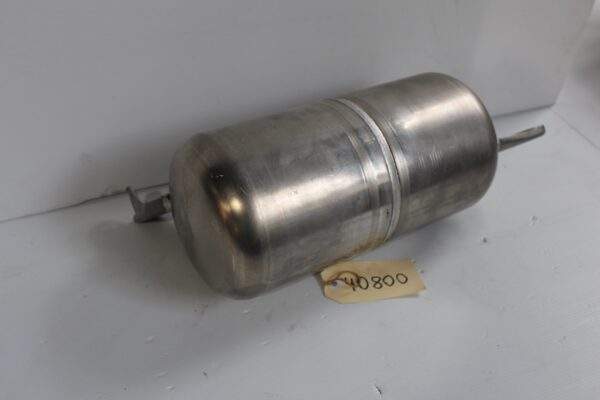 Mercedes Benz W212 E Class Air Suspension Pressure Reservoir Tank A2123200115