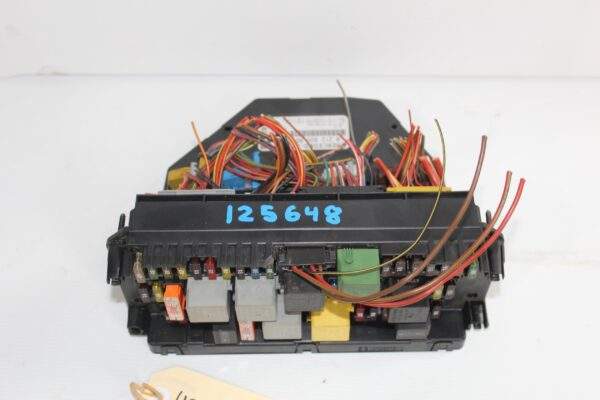 Mercedes Benz W212 E63 Front SAM Signal Acquisition Module Unit A2129004830