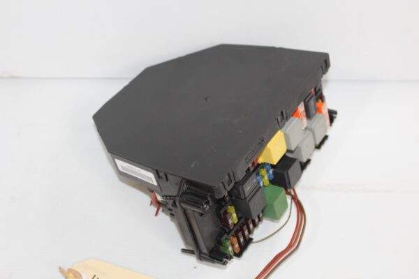 Mercedes Benz W212 E63 Front SAM Signal Acquisition Module Unit A2129004830