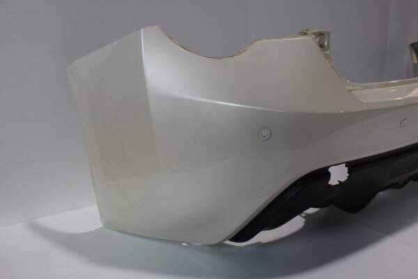 Toyota ZN6 86 / Subaru ZC6 BRZ Rear Bumper Bar WHITE 57704CA010