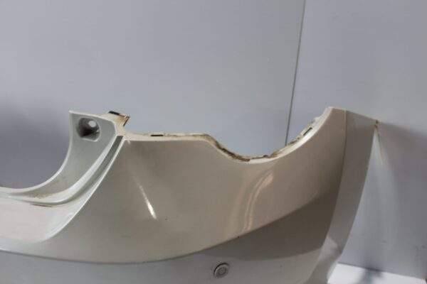 Toyota ZN6 86 / Subaru ZC6 BRZ Rear Bumper Bar WHITE 57704CA010