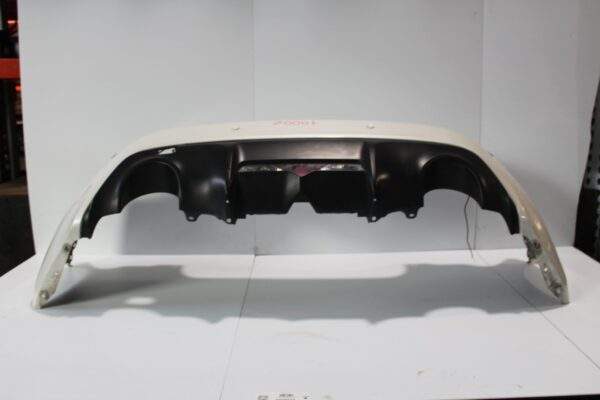 Toyota ZN6 86 / Subaru ZC6 BRZ Rear Bumper Bar WHITE 57704CA010
