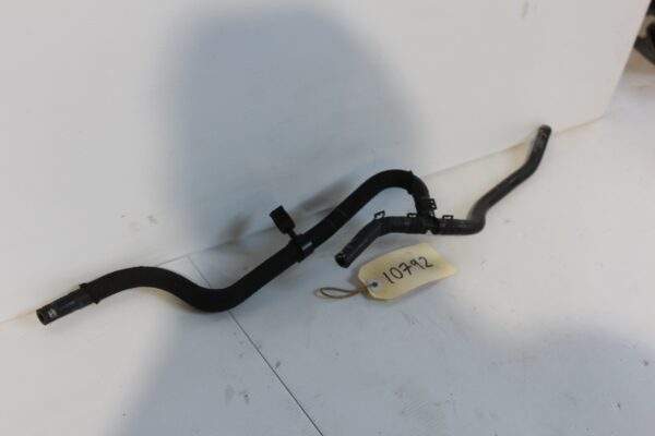 Audi RS3 RSQ3 Coolant Radiator Overflow Hose 8V0 121 372