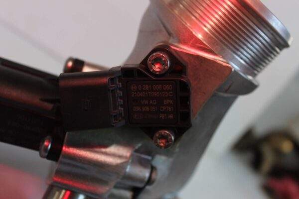 Audi RS3 RSQ3 TTRS DAZA DNW Intake Elbow Diverter Valve 07K133066, 06H145710J