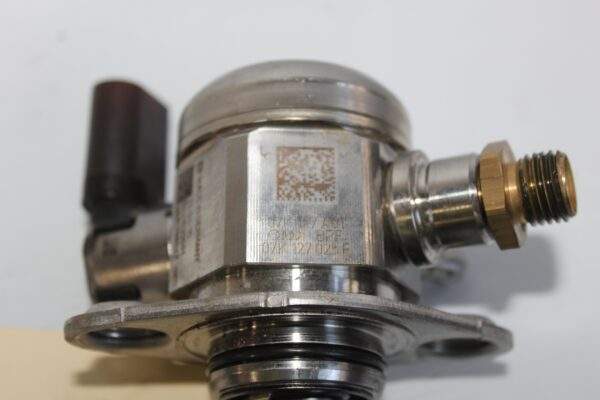 Audi RS3 RSQ3 TTRS DAZA DNW High Pressure Fuel Pump 07K 127 025 E