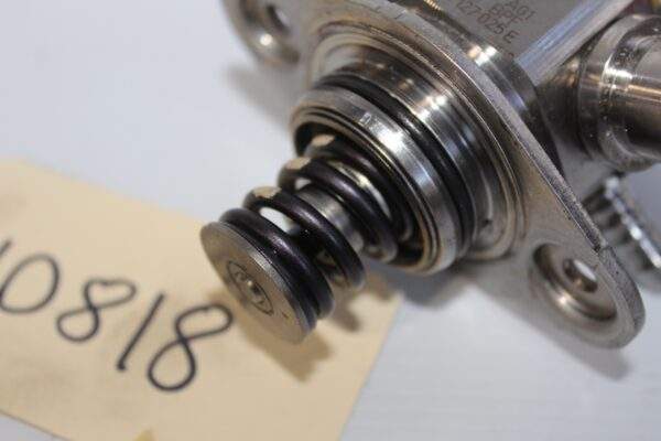 Audi RS3 RSQ3 TTRS DAZA DNW High Pressure Fuel Pump 07K 127 025 E