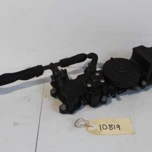 Audi RSQ3 DNW Oil Separator PCV Valve 07K 103 495 E - Image 2
