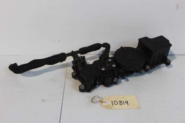 Audi RSQ3 DNW Oil Separator PCV Valve 07K 103 495 E