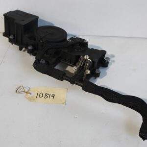 Audi RSQ3 DNW Oil Separator PCV Valve 07K 103 495 E - Image 9