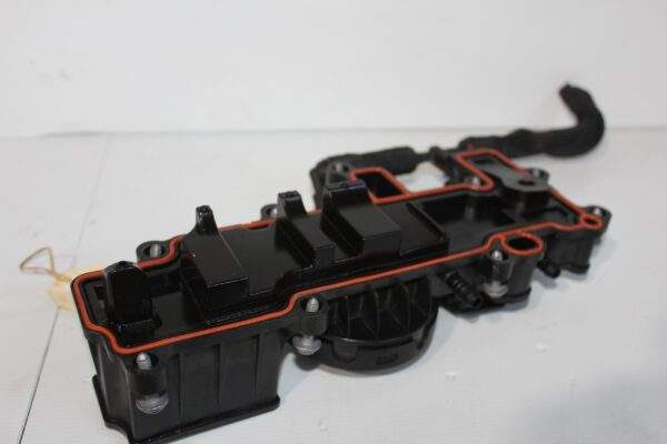 Audi RSQ3 DNW Oil Separator PCV Valve 07K 103 495 E