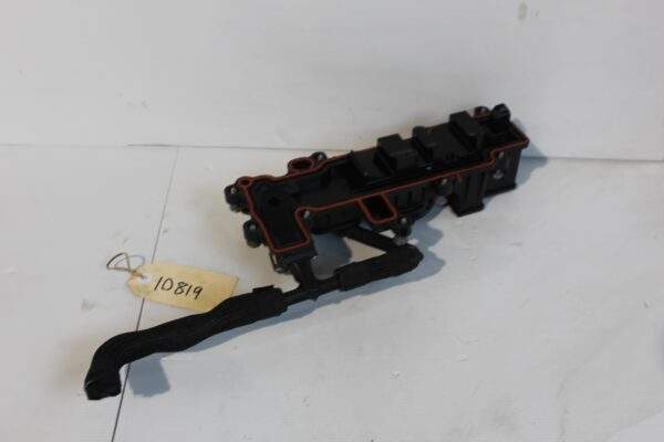 Audi RSQ3 DNW Oil Separator PCV Valve 07K 103 495 E