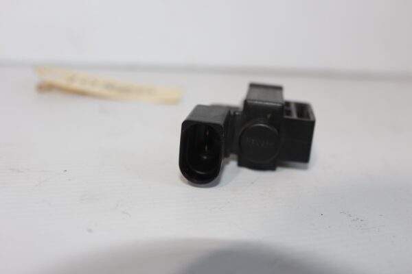 Audi Volkswagen Porsche Vac Vacuum Solenoid Valve 037 906 283 C
