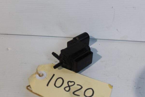 Audi Volkswagen Porsche Vac Vacuum Solenoid Valve 037 906 283 C