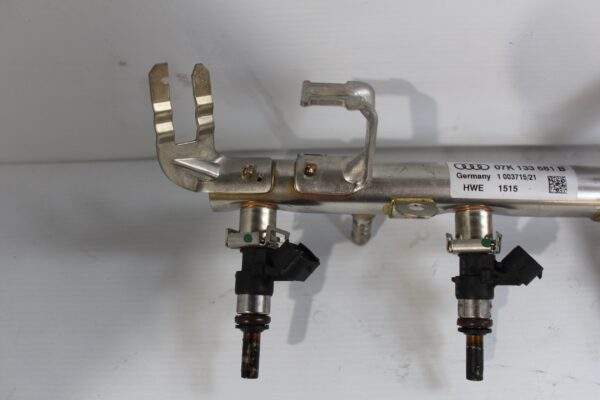 Audi RS3 RSQ3 TTRS DAZA DNW Fuel Rail with Injectors 07K133681B, 07K133551A