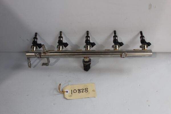 Audi RS3 RSQ3 TTRS DAZA DNW Fuel Rail with Injectors 07K133681B, 07K133551A