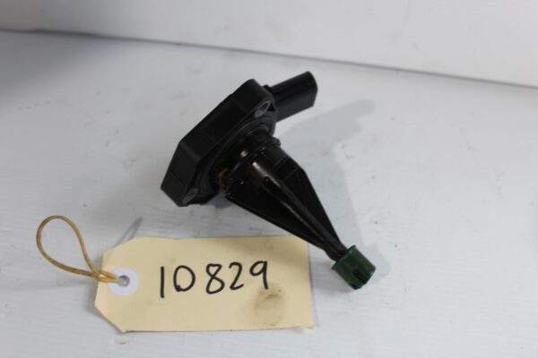 Volkswagen Audi Oil Level Sensor 06E 907 660 C