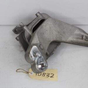 Audi RS3 RSQ3 Right Side Engine Mount Bracket 8V0 199 262 B - Image 6