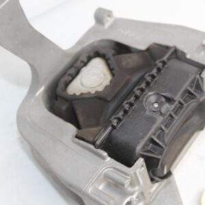 Audi RS3 RSQ3 Right Side Engine Mount Bracket 8V0 199 262 B - Image 3