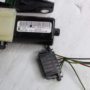 Audi 8F A5 S5 RS5 Seat Belt Assist Extender 8F0 857 760 - Image 3