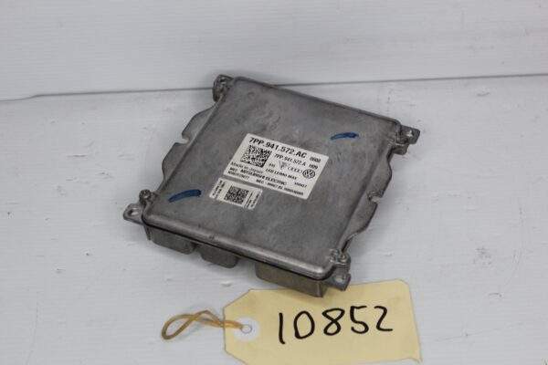 Audi RS3 RSQ3 Porsche Matrix Headlight Control Module 7PP 941 572 AC