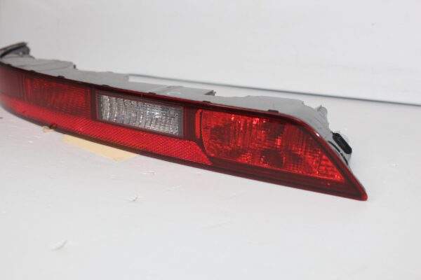 Audi FY Q5 SQ5 Rear Right Bumper Light Unit 80A 945 070