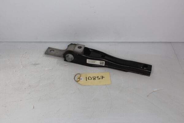 Audi 8V A3 S3 / Volkswagen Mk7 Golf GTI R Lower Dogbone Mount 5Q0 199 855 AH