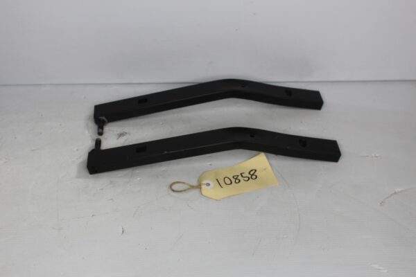 Audi A4 A5 S5 Radiator Core Support Mount 8K0805527A, 8K0805528A