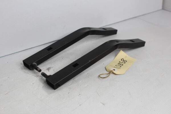 Audi A4 A5 S5 Radiator Core Support Mount 8K0805527A, 8K0805528A