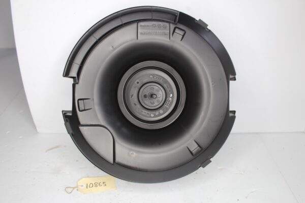 Audi FY Q5 Rear Bass Box Subwoofer Speaker 80A 036 382