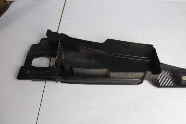 Audi 8K 8T A4 A5 S5 Scuttle Panel Wiper Cowl Trim 8K2 819 447