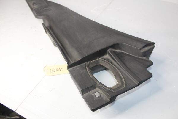 Audi 8K 8T A4 A5 S5 Scuttle Panel Wiper Cowl Trim 8K2 819 447