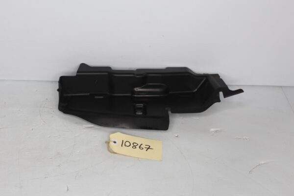 Audi RSQ3 Front Radiator Cooler Air Guide 83A 121 284 N