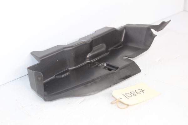 Audi RSQ3 Front Radiator Cooler Air Guide 83A 121 284 N