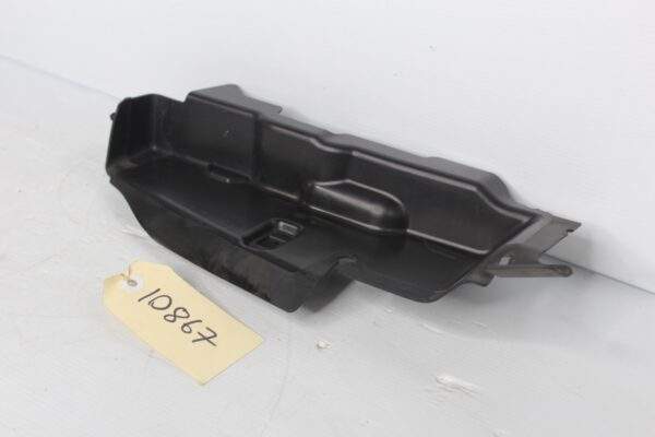 Audi RSQ3 Front Radiator Cooler Air Guide 83A 121 284 N