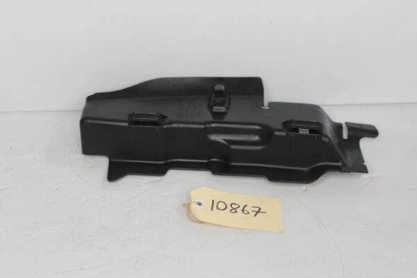 Audi RSQ3 Front Radiator Cooler Air Guide 83A 121 284 N
