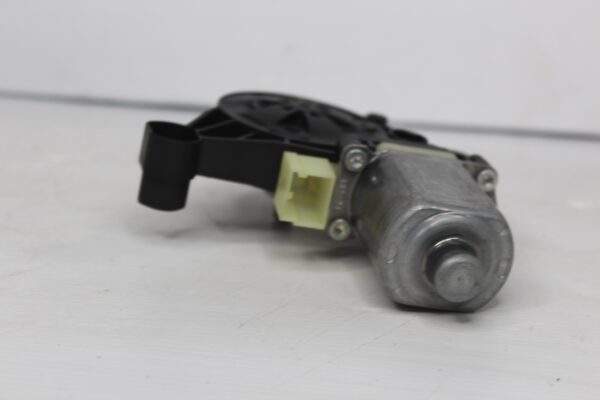 Audi 8V A3 S3 RS3 Front Window Motor Regulator 5Q0 959 802 C