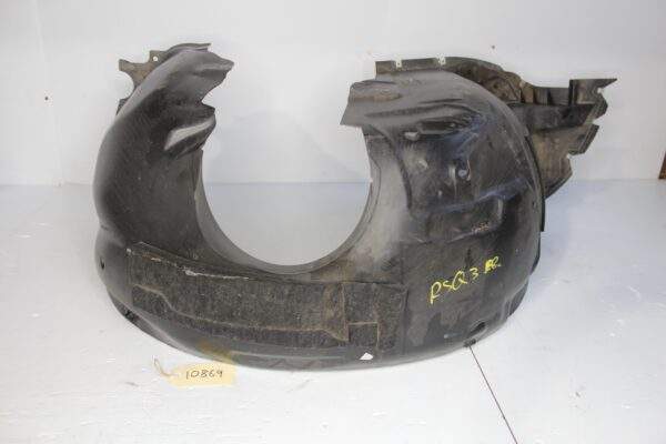 Audi F3 Q3 RSQ3 Front Right Fender Guard Liner Plastic 83A 821 172 D