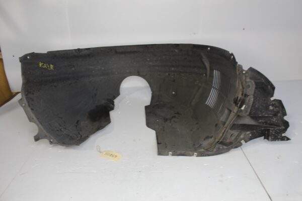 Audi F3 Q3 RSQ3 Front Right Fender Guard Liner Plastic 83A 821 172 D