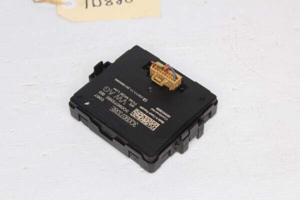 Audi RSQ3 Headlight Cornering Control Module 3Q0 907 338 E