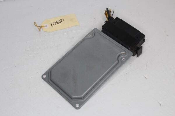 Audi RSQ3 Electronic Dampening Suspension Control Unit EDC 5Q0 907 376 B