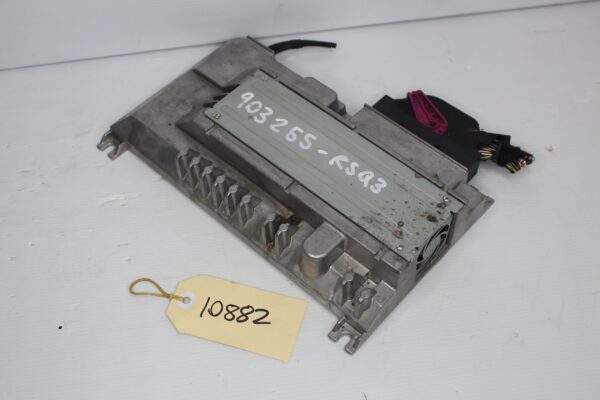 Audi RSQ3 Amplifier For Bose Sound System Speakers 83A 035 465 A